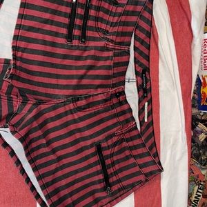 Black and maroon/red stripes low rise shorts size 18 black heart/hot topic